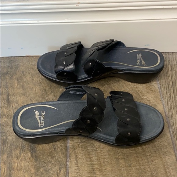 dansko velcro sandals